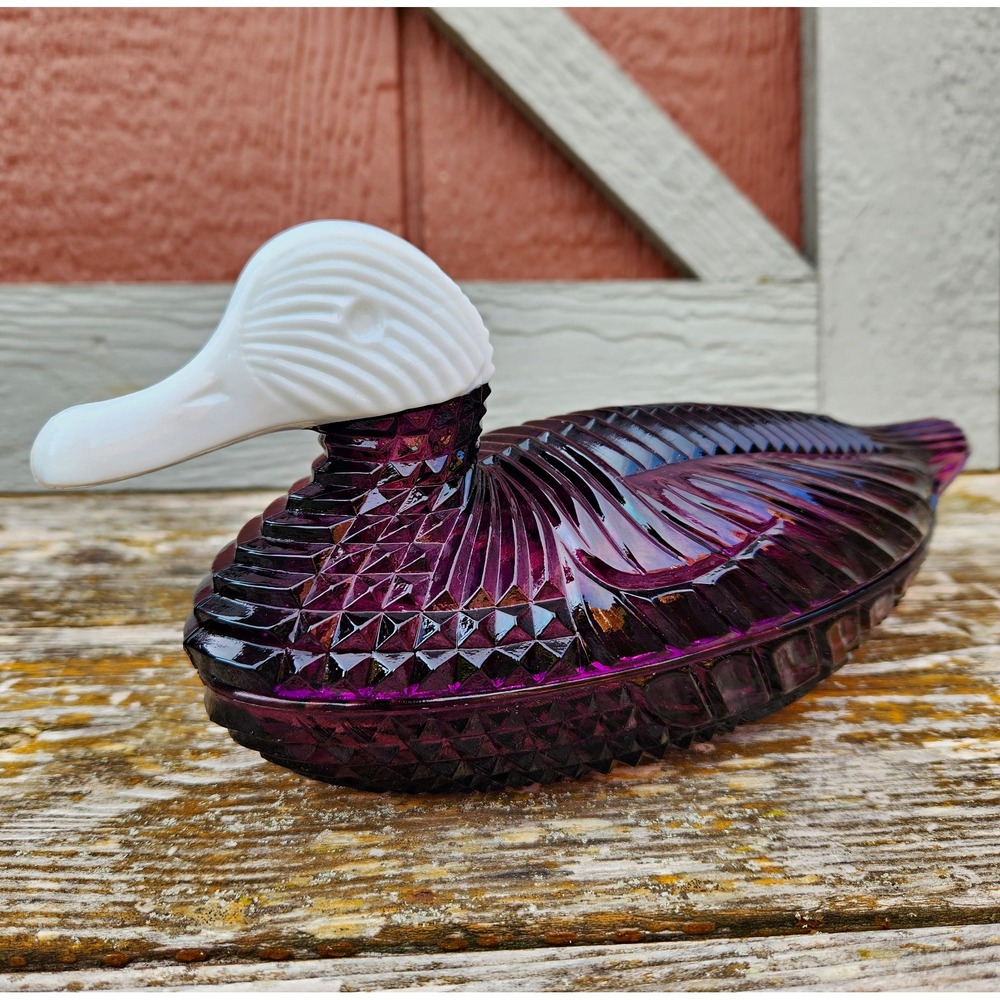 VTG LG Wright Atterbury Amethyst Glass Mallard Duck Covered Dish Milk Glass Head